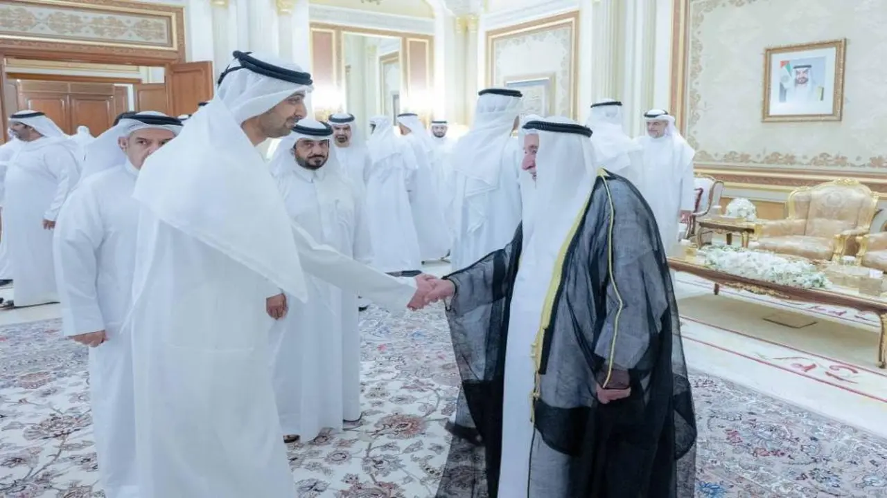 إقبال واسع على مجلس سلطان لاستقبال المهنئين بحلول شهر رمضان المبارك